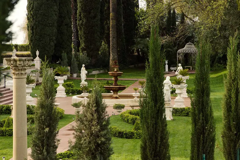 Grand Island Mansion